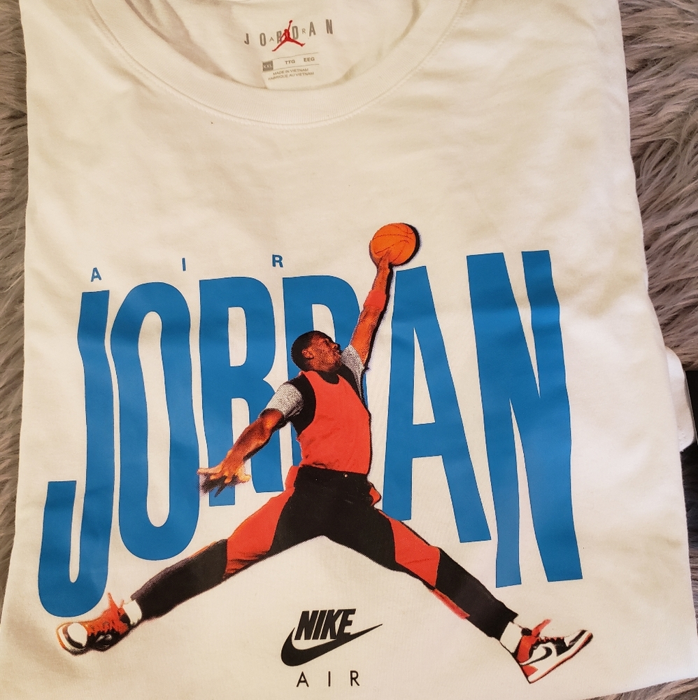 T shirt